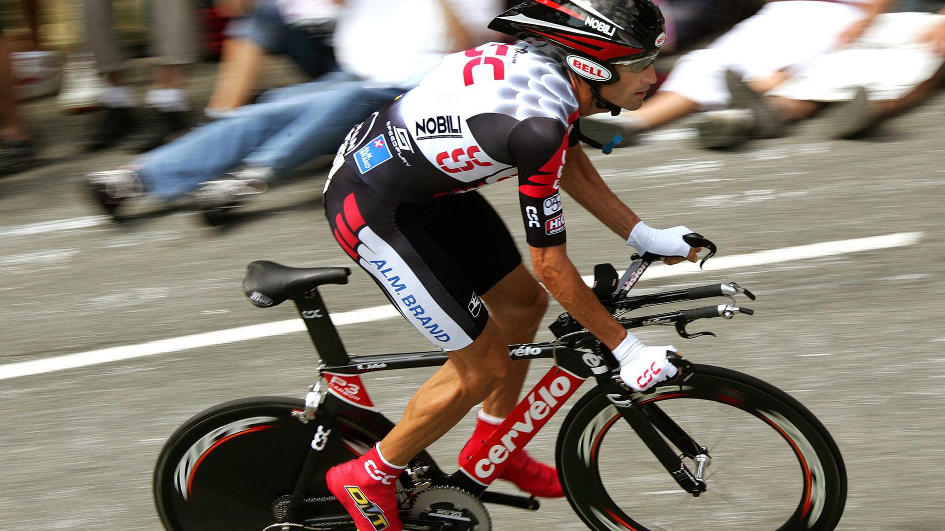 公牛重建步伐启动德罗赞未来不确定,公牛有意施罗德